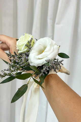 Wrist Corsages Wrist Corsages
